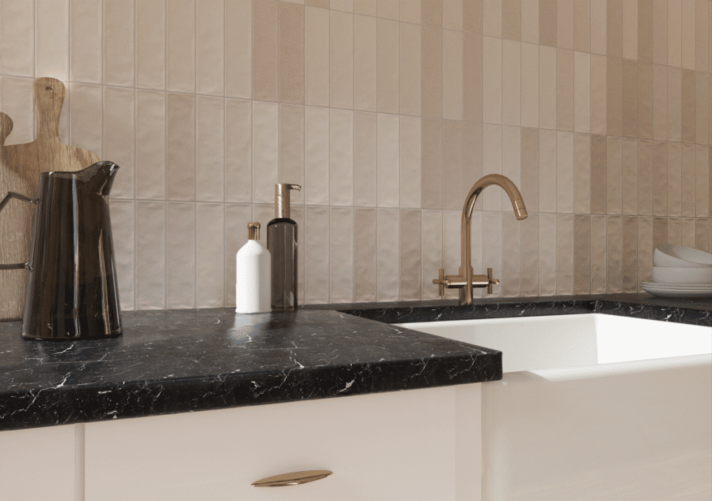 Wandtegel Tempo Beige 6,5x25 | Sanimaster