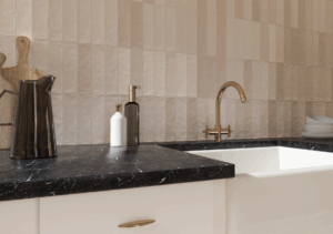 Wandtegel Tempo Beige 6,5x25 | Sanimaster