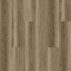 Afbeelding van een PVC vloer met een houtnerf patroon in lichte en donkere bruintinten, met een natuurlijke en warme uitstraling. van Sanimaster