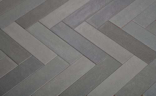 Tempo Grijs visgraat tegels 2 | Sanimaster