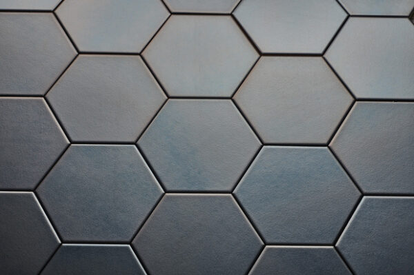Wandtegel Hexagon Onda platinum | Sanimaster